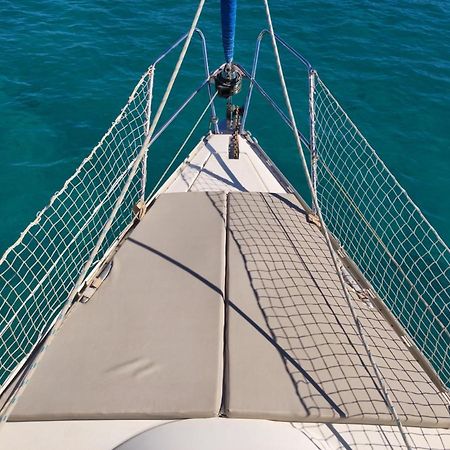 Magnifico Barco En La Graciosa Otel Caleta de Sebo Dış mekan fotoğraf