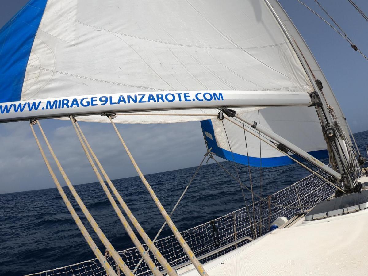 Magnifico Barco En La Graciosa Otel Caleta de Sebo Dış mekan fotoğraf
