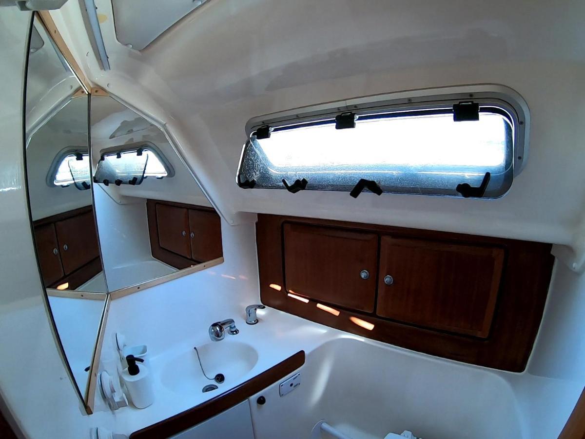 Magnifico Barco En La Graciosa Otel Caleta de Sebo Dış mekan fotoğraf