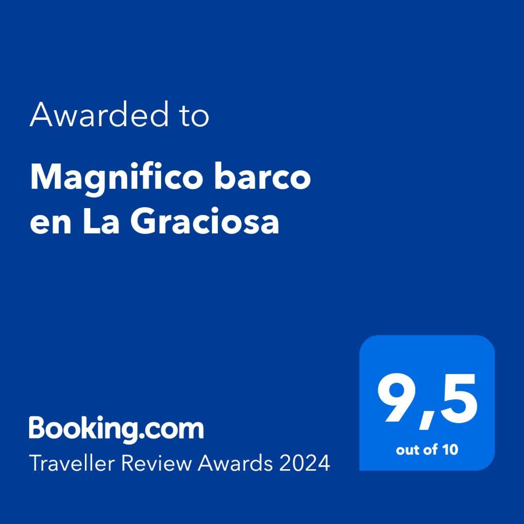 Magnifico Barco En La Graciosa Otel Caleta de Sebo Dış mekan fotoğraf